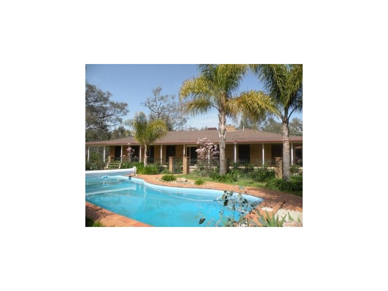 178 Molkentin Road, Jindera NSW 2642