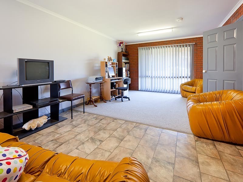 10  Victoria Street, Walla Walla NSW 2659