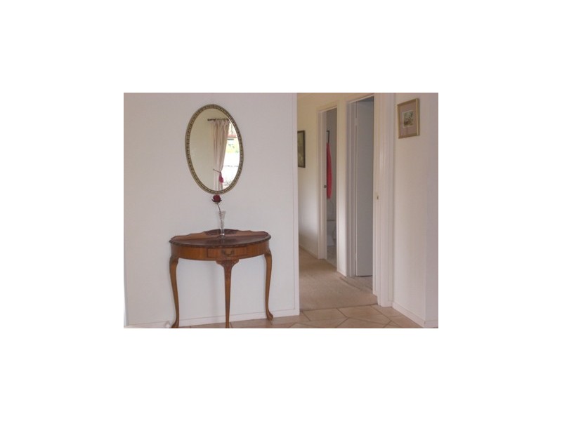 94 Hoddle Street, Howlong NSW 2643