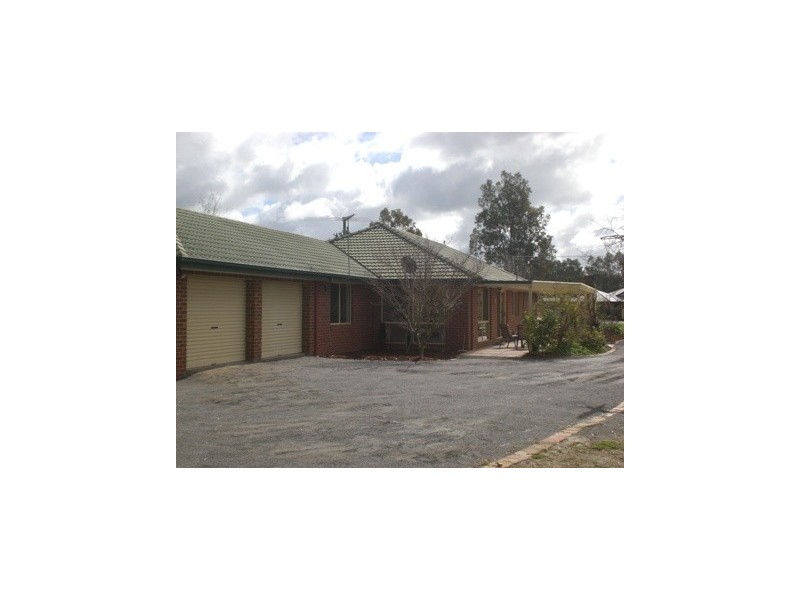 94 Hoddle Street, Howlong NSW 2643