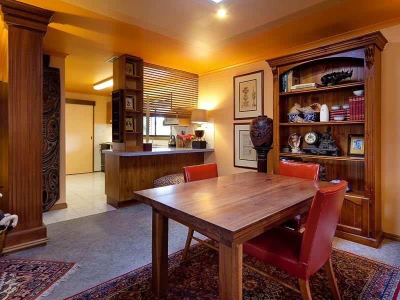 565 Woodbury Court, Lavington NSW 2641