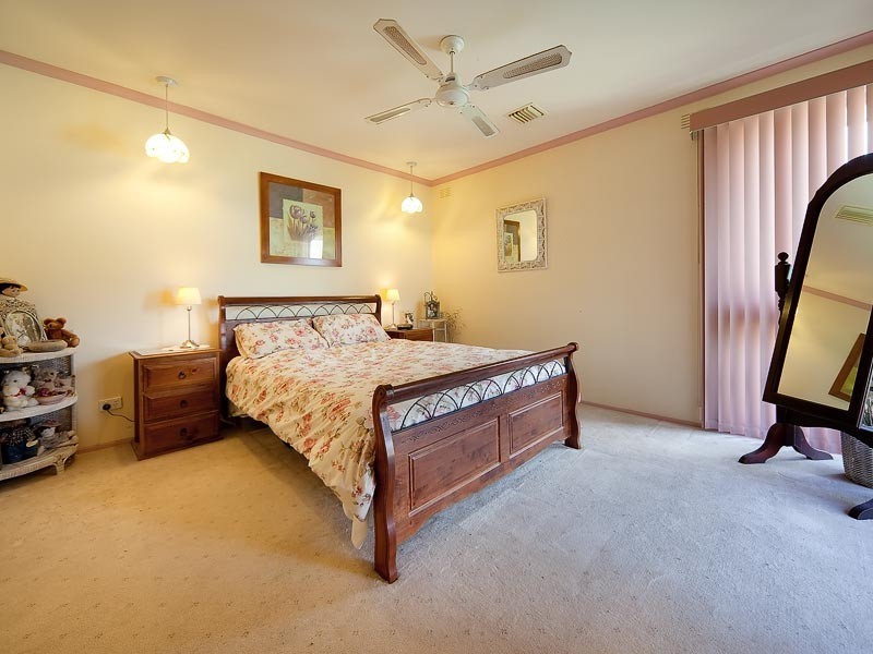 366 Sutherland Street, Lavington NSW 2641