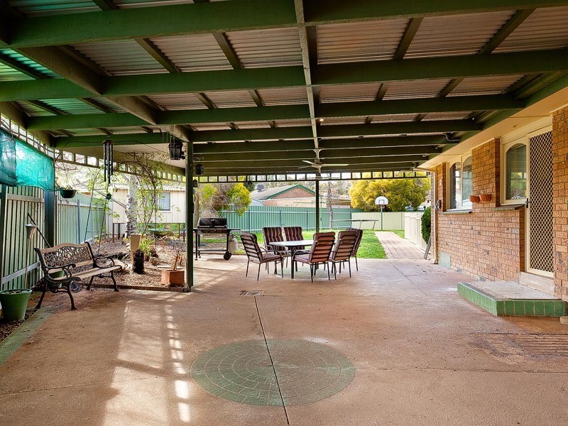 366 Sutherland Street, Lavington NSW 2641