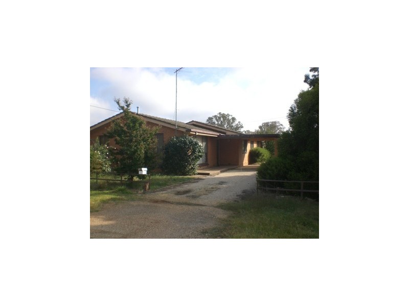 193 Kennedy Street, Howlong NSW 2643