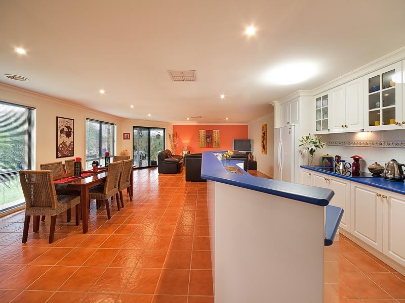 17 Paton Close, Thurgoona NSW 2640