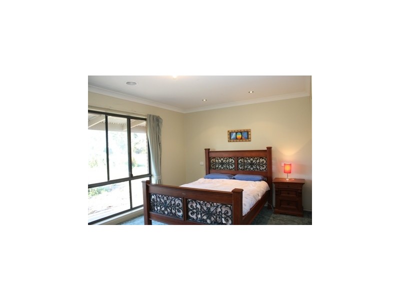 85 Victoria Street, Wahgunyah VIC 3687