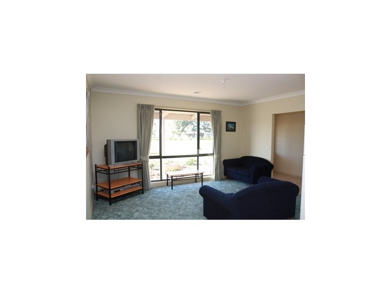 85 Victoria Street, Wahgunyah VIC 3687