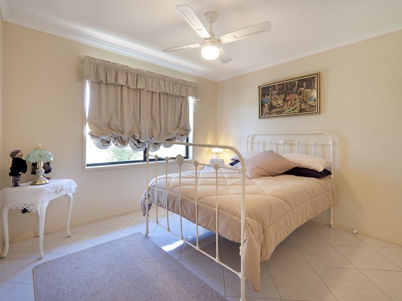 2 Johnson Court, Howlong NSW 2643