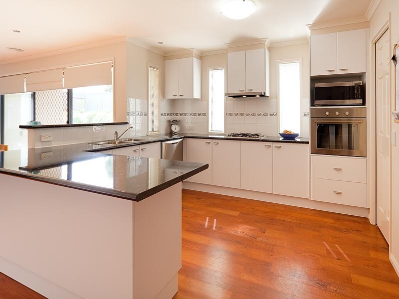 10 Belah Court, Thurgoona NSW 2640