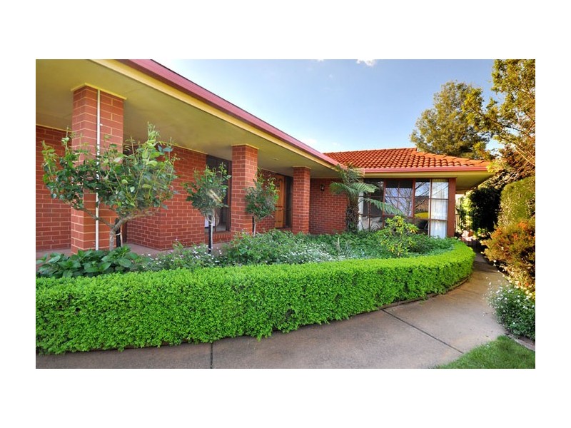 588 Regina Avenue, North Albury NSW 2640