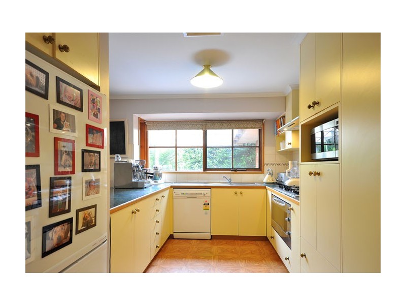 588 Regina Avenue, North Albury NSW 2640