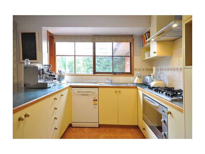 588 Regina Avenue, North Albury NSW 2640