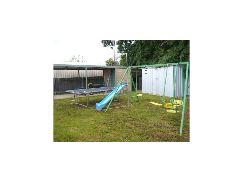 15 Crackenback Street, Thurgoona NSW 2640