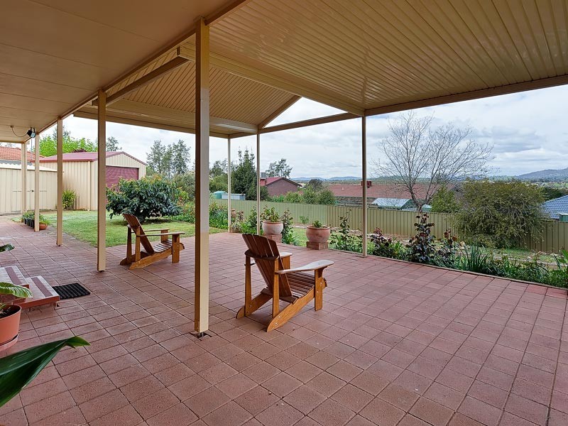 6 Selwyn Court, Thurgoona NSW 2640