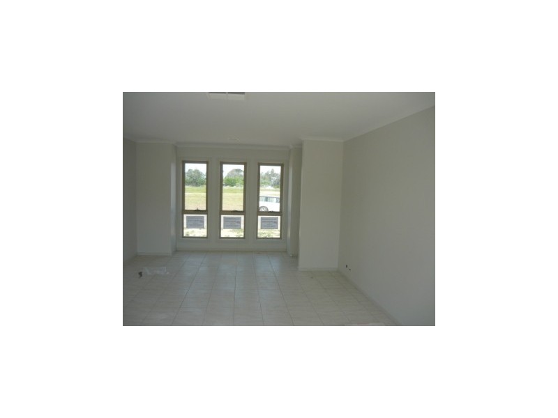 49  Carstens Street, Lavington NSW 2641