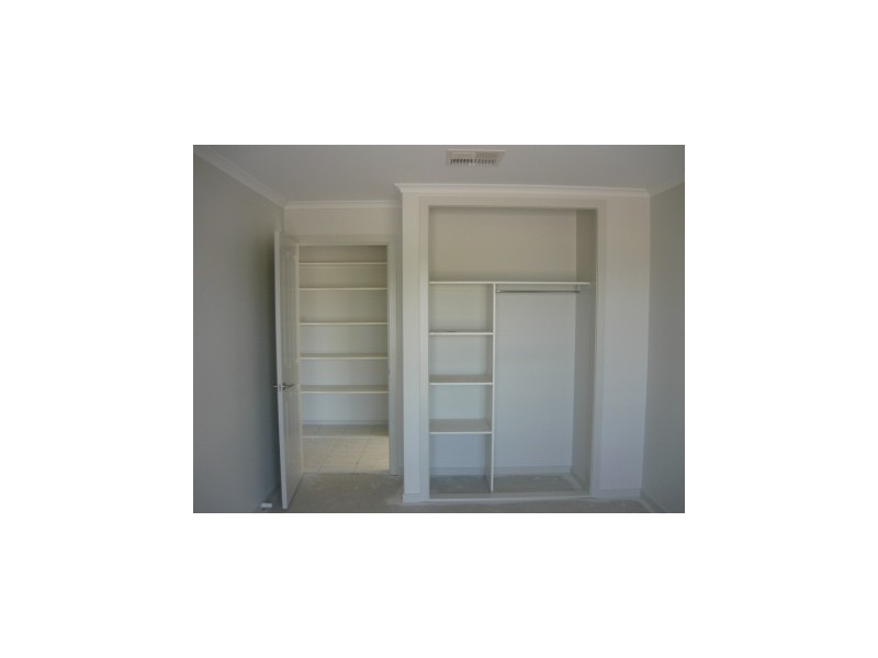 49  Carstens Street, Lavington NSW 2641