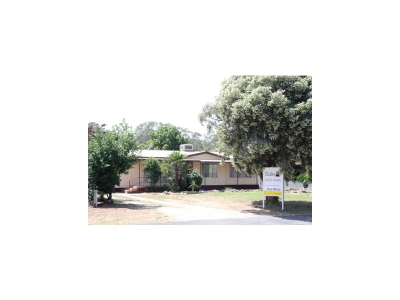 98  Hume Street, Corowa NSW 2646