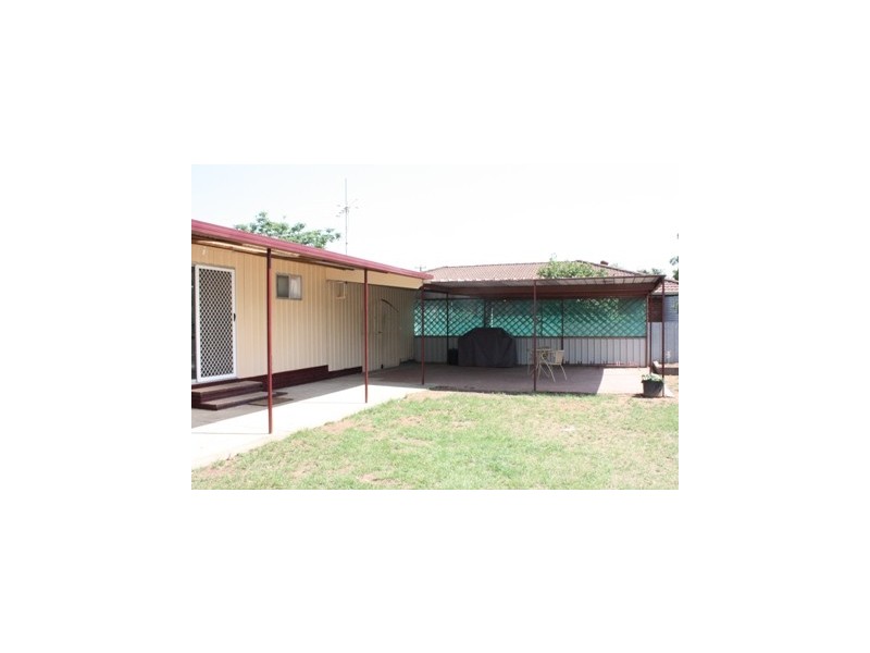 98  Hume Street, Corowa NSW 2646