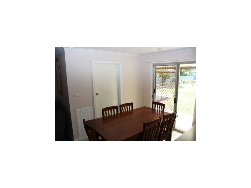98  Hume Street, Corowa NSW 2646