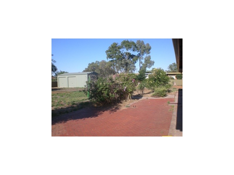 112 Jude Street, Howlong NSW 2643