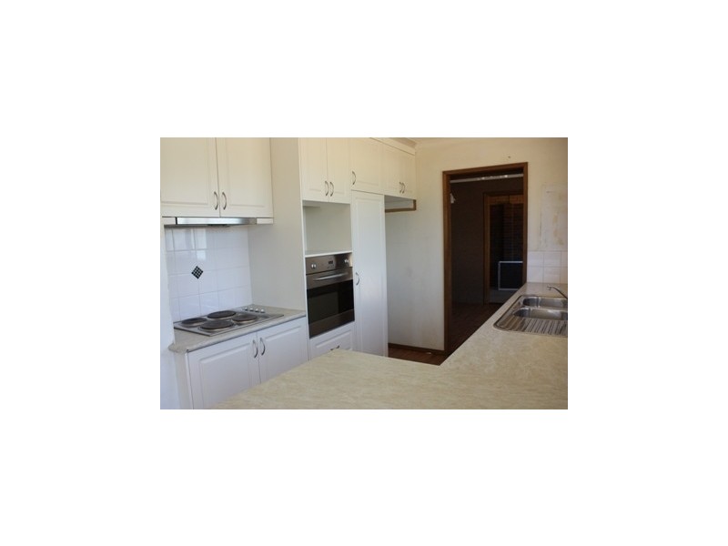 53 Cadell Street, Corowa NSW 2646