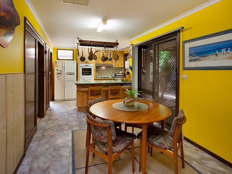 22 Mountain View Drive, Lavington NSW 2641