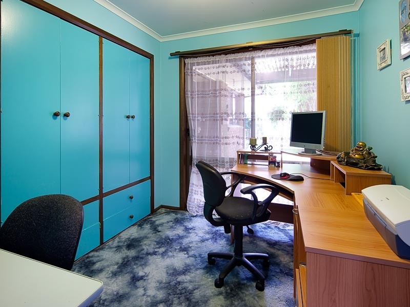 22 Mountain View Drive, Lavington NSW 2641