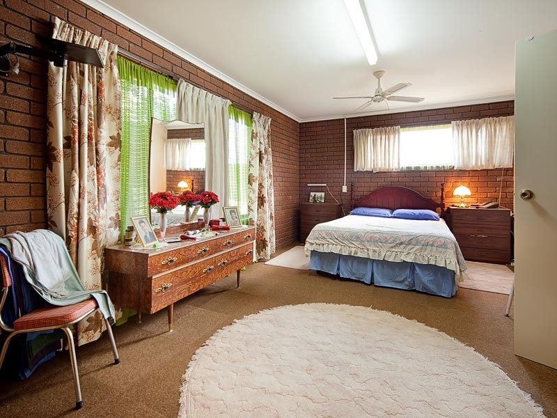 22 Mountain View Drive, Lavington NSW 2641