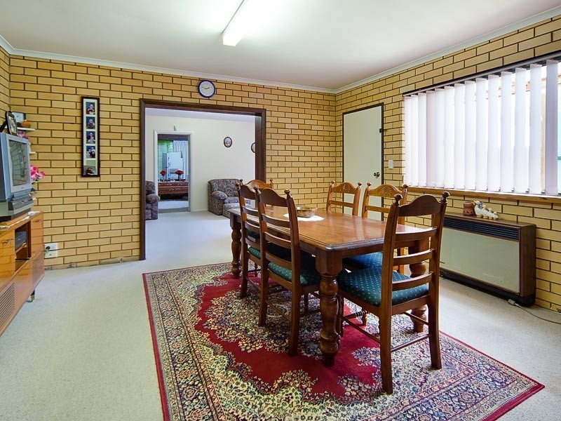 22 Mountain View Drive, Lavington NSW 2641