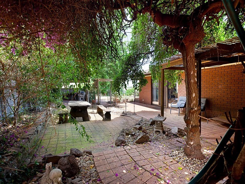 22 Mountain View Drive, Lavington NSW 2641