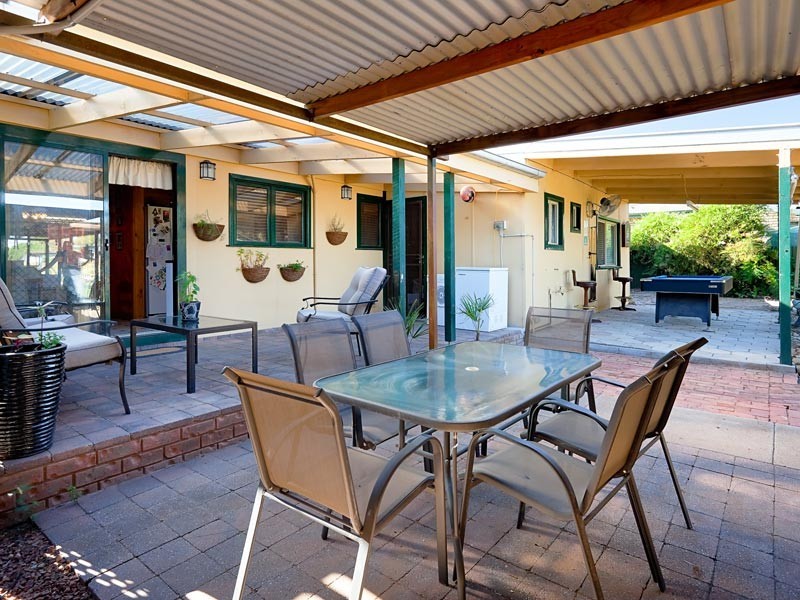 496 Alldis Avenue, Lavington NSW 2641
