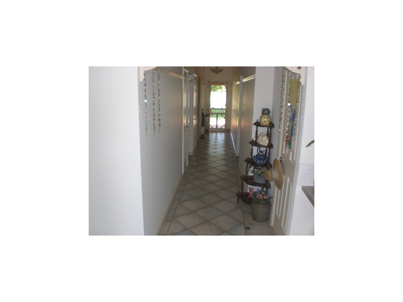 105 Bank Street, Howlong NSW 2643