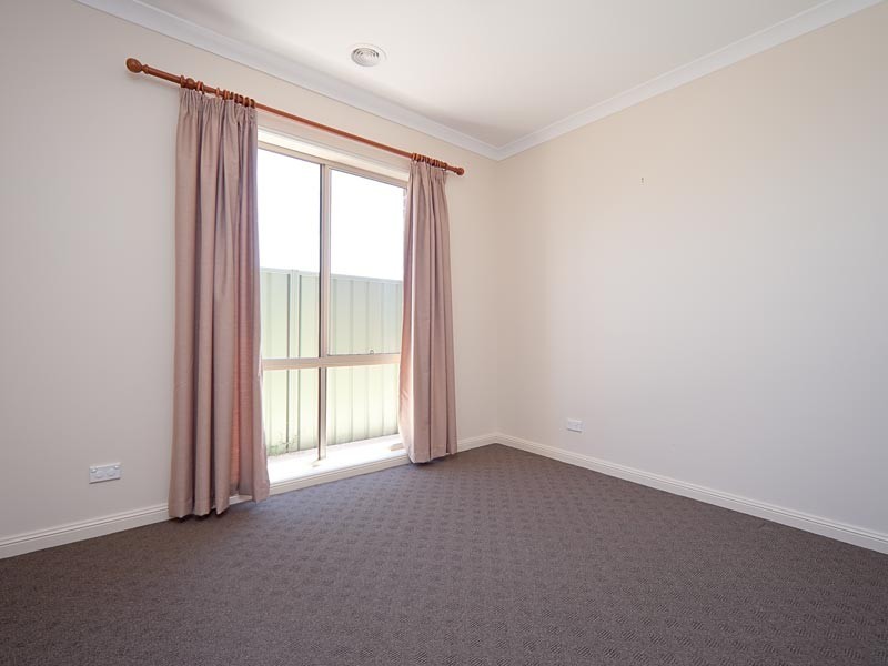 158 Kennedy Street, Howlong NSW 2643