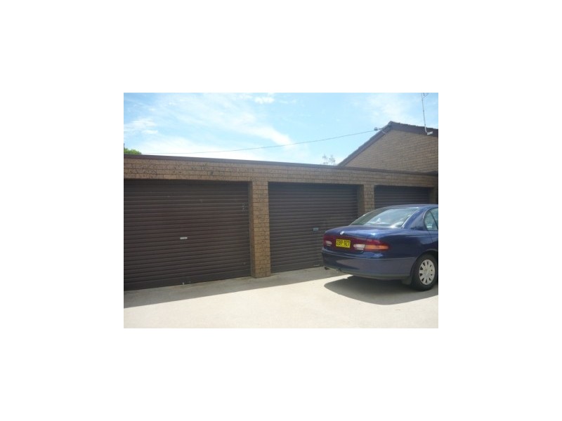 1/388 Kaitlers Road, Lavington NSW 2641