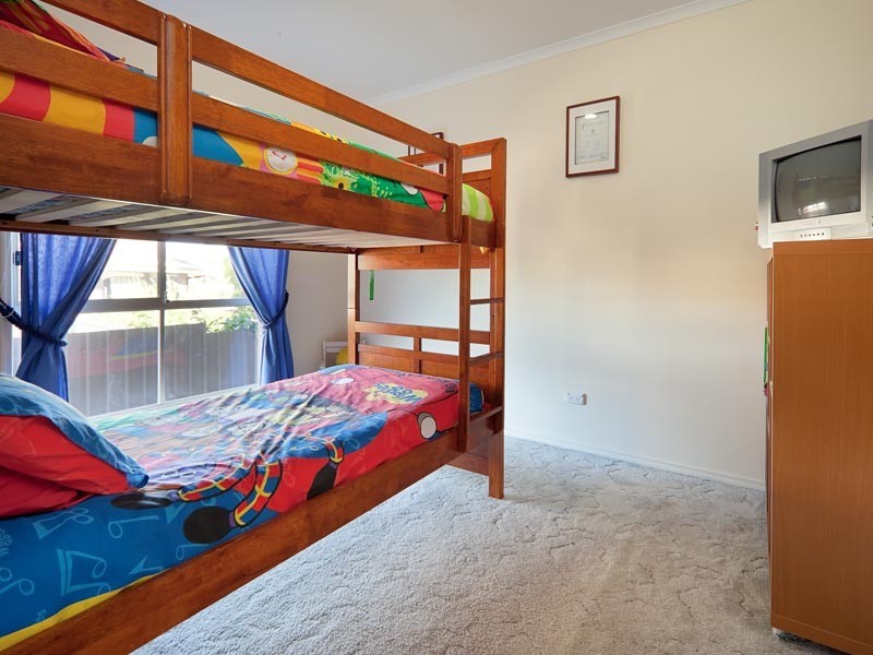 6 Dimbanna Court, Lavington NSW 2641