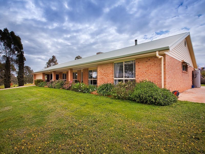811 Glenellen Road, Gerogery NSW 2642