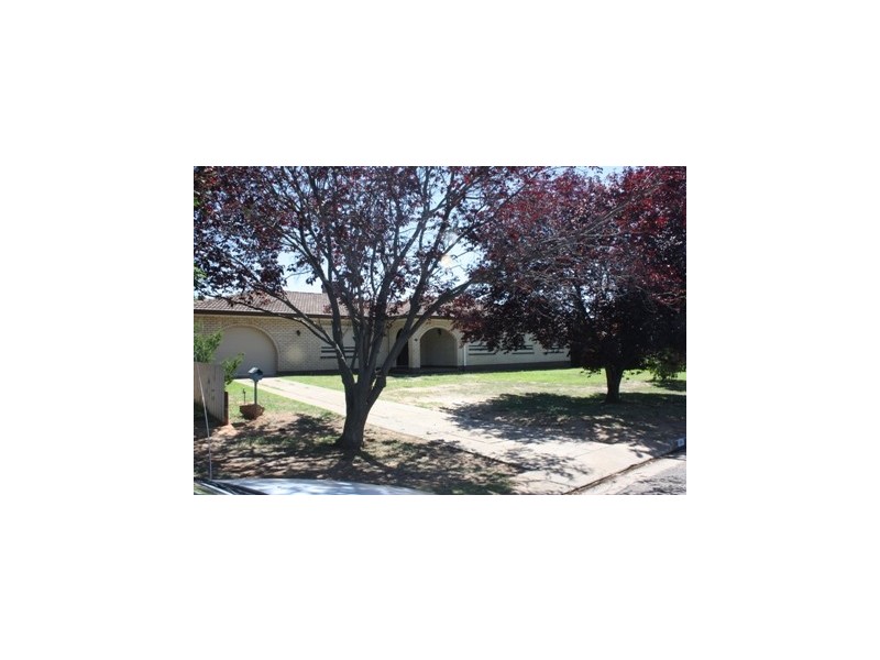 14  Sauvignon Drive, Corowa NSW 2646