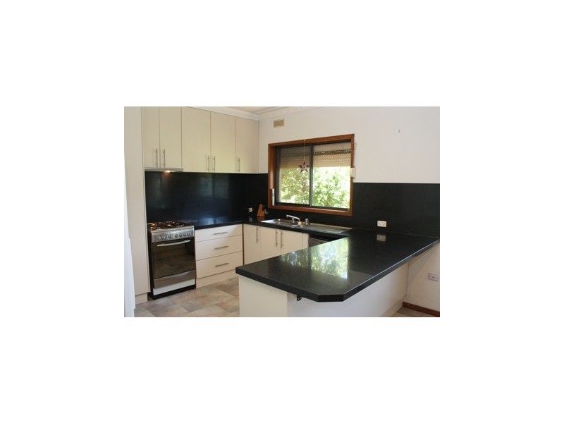 14  Sauvignon Drive, Corowa NSW 2646