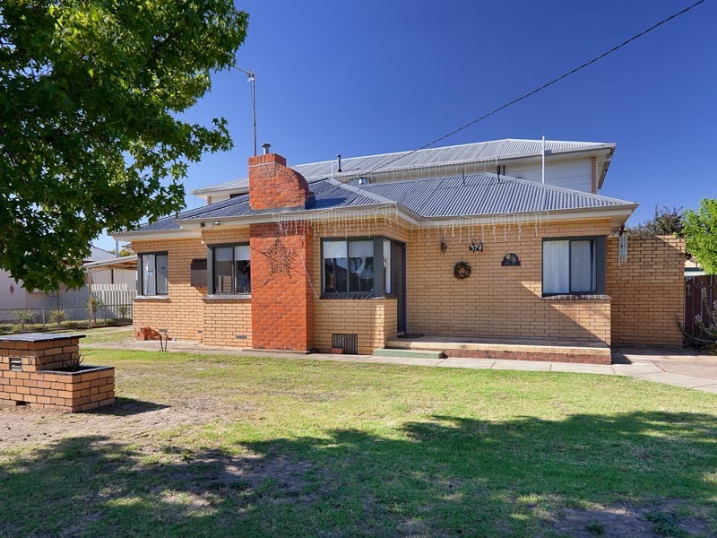 574  Heathwood Avenue, Lavington NSW 2641