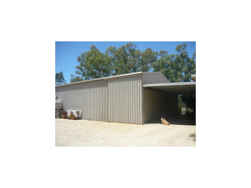 11 Orchard Way, Howlong NSW 2643