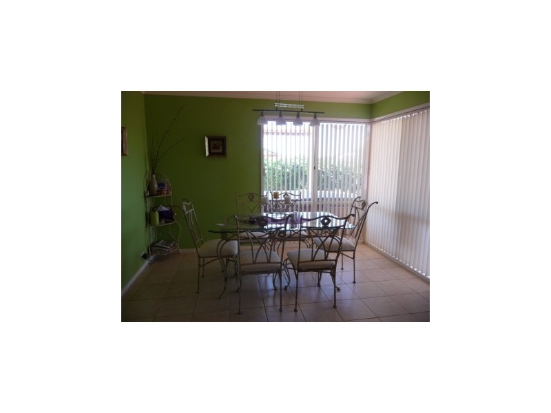 64 Mountain View Drive, Lavington NSW 2641