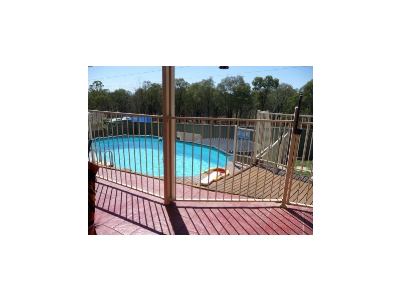 64 Mountain View Drive, Lavington NSW 2641