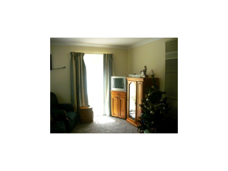 76 Gibson Street, Jindera NSW 2642