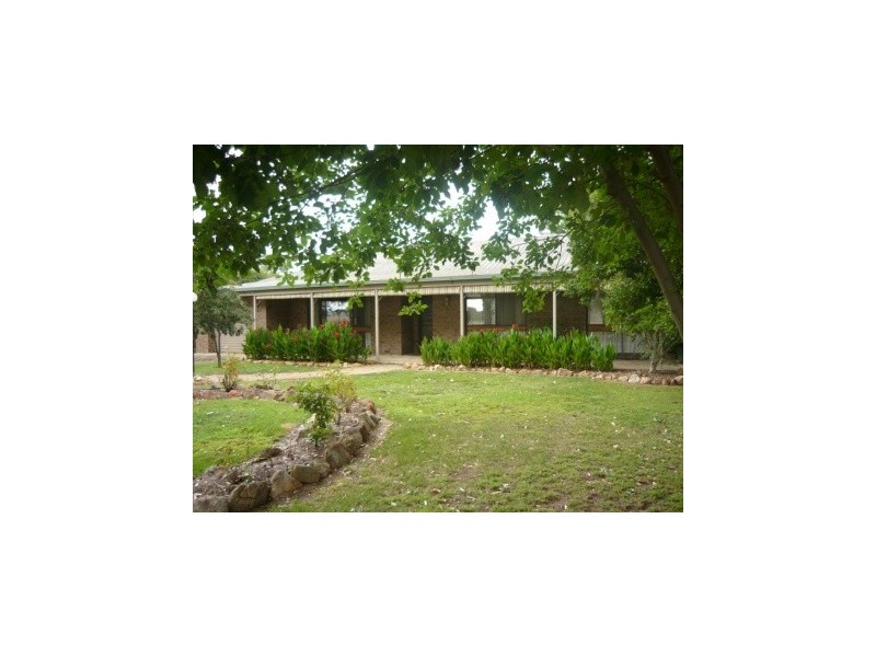 585 Barnawartha – Howlong Road, Barnawartha VIC 3688