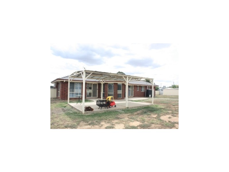 92  Church Street, Corowa NSW 2646