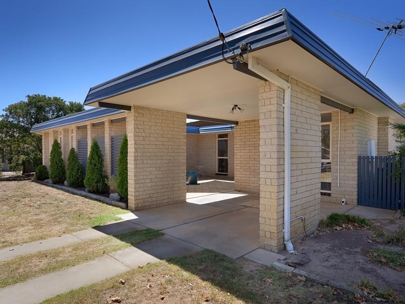 67 Pell Street, Howlong NSW 2643