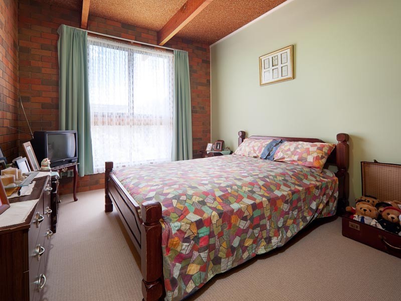 2/500 Prune Street, Lavington NSW 2641