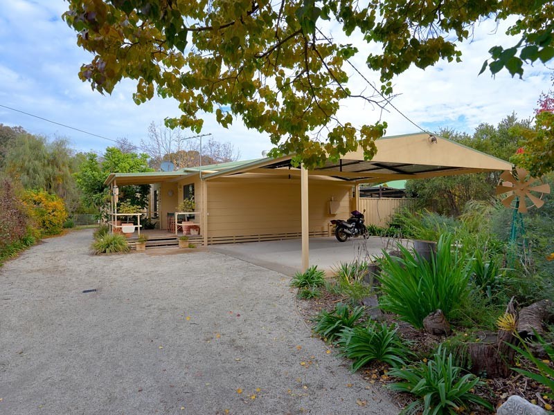 156 Victoria Street, Howlong NSW 2643