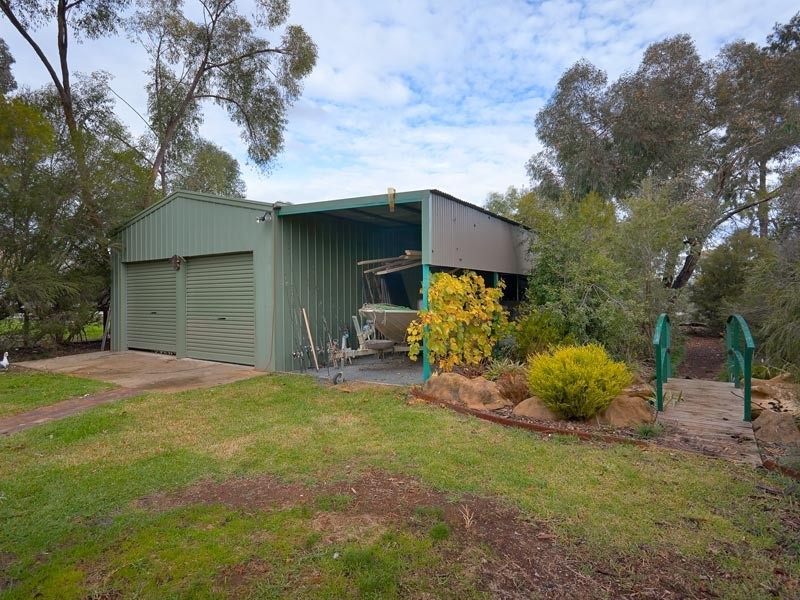 156 Victoria Street, Howlong NSW 2643