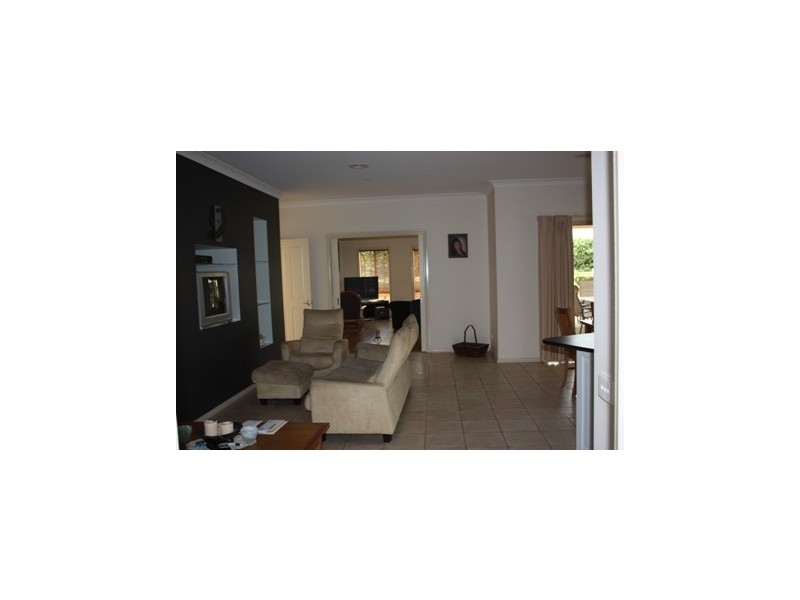 161 Golf Club Drive, Howlong NSW 2643